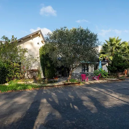 Sud Venise Verte Отель Ньор